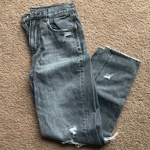 American Eagle mom jeans